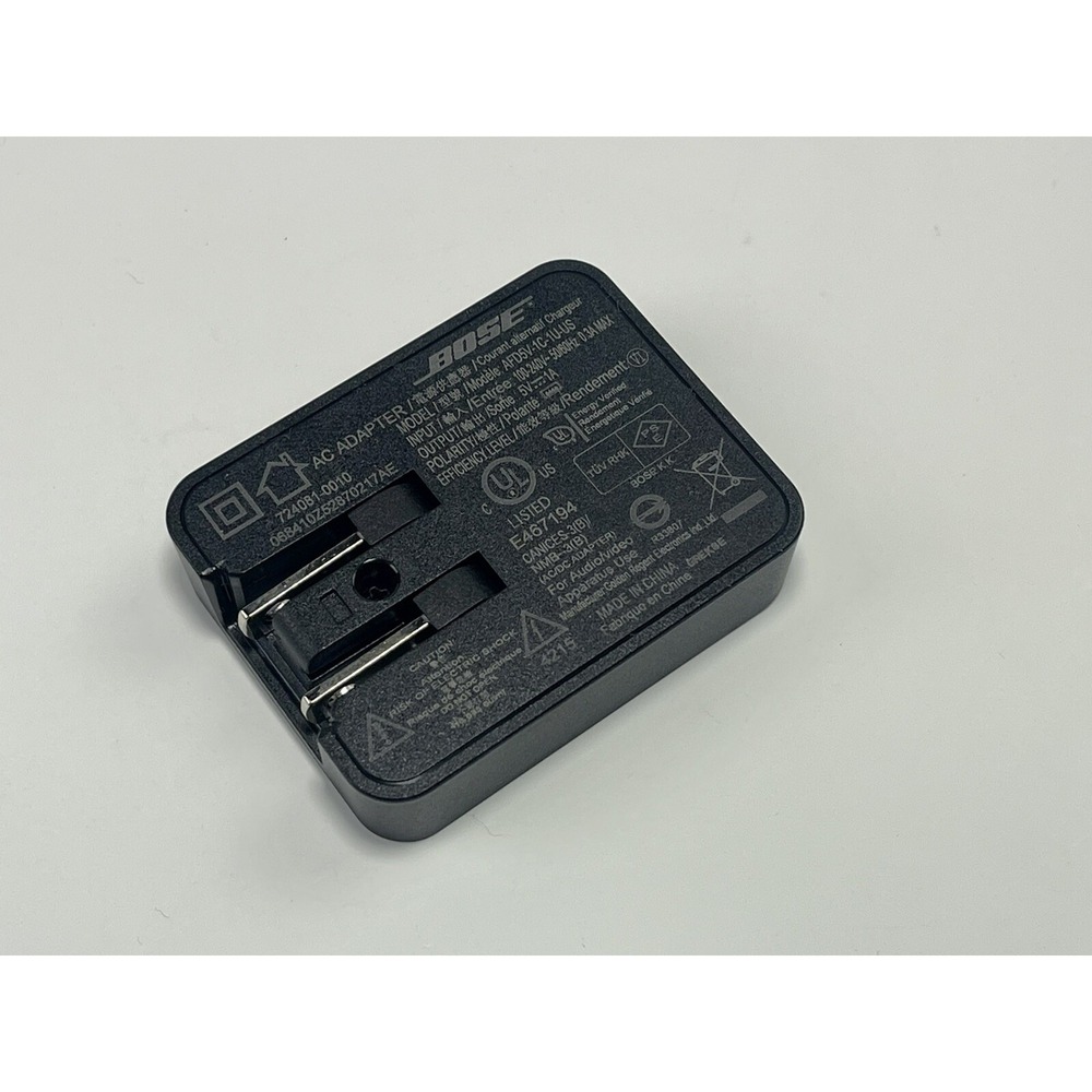 BOSE AC Adapter 5V 1A USB output Charger‎ AFD5V-1C-1U-US Soundlink Speaker NEW - Picture 2 of 3